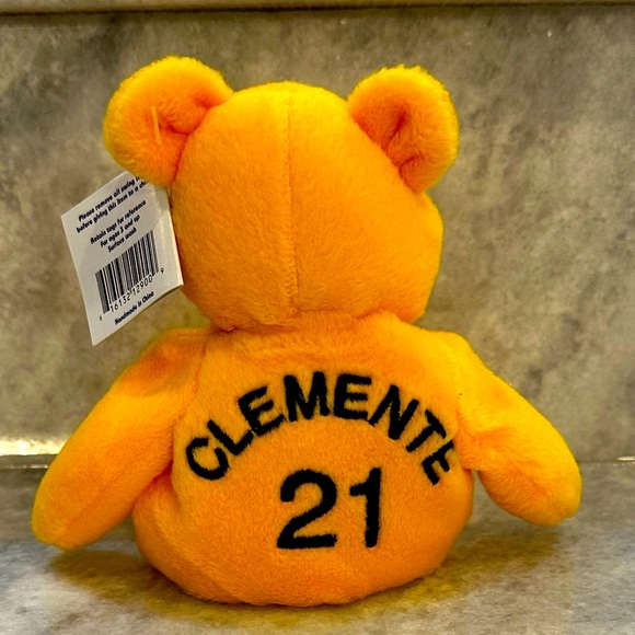 Roberto Clemente Pittsburgh Pirates Teddy Bear - Picture 8 of 11